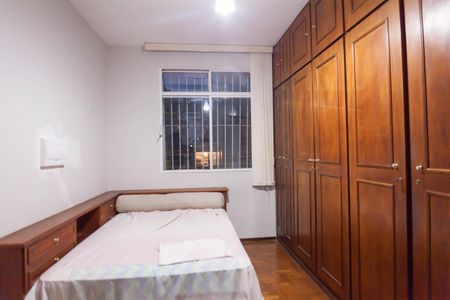 Apartamento à venda com 110m², 3 quartos e 1 vagaQuarto 2