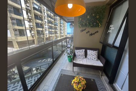 Apartamento para alugar com 60m², 1 quarto e 1 vagaVaranda