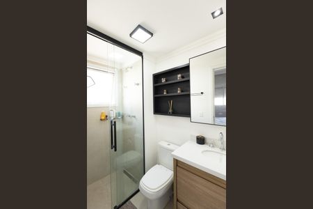 Apartamento para alugar com 64m², 2 quartos e 1 vaga Apartamento para alugar com 64m², 2 quartos e 1 vagaBanheiro da Suíte