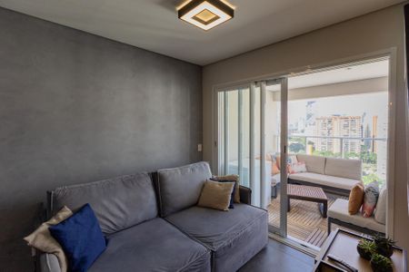 Sala de estar de apartamento para alugar com 2 quartos, 64m² em Jardim Caravelas, São Paulo
