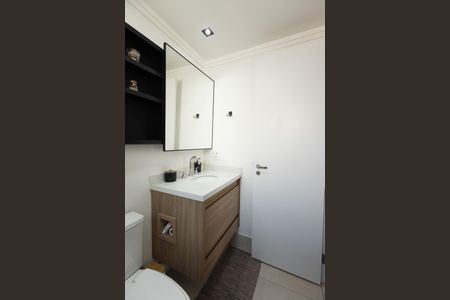 Apartamento para alugar com 64m², 2 quartos e 1 vaga Apartamento para alugar com 64m², 2 quartos e 1 vagaBanheiro da Suíte
