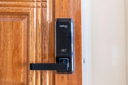 Sala de apartamento à venda com 2 quartos, 61m² em Olaria, Rio de Janeiro