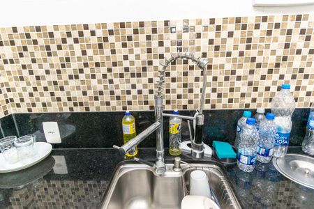 Apartamento à venda com 61m², 2 quartos e 1 vagaCozinha - Torneira