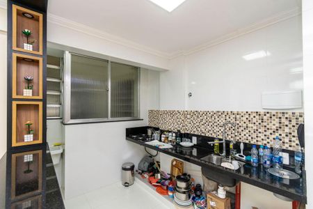 Apartamento à venda com 61m², 2 quartos e 1 vagaCozinha