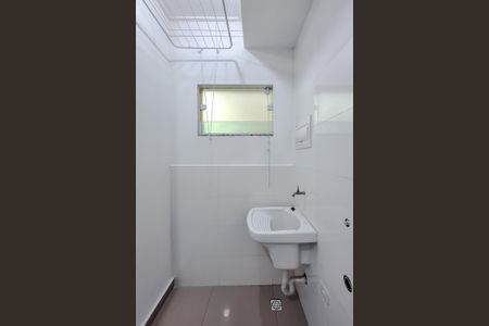 Studio para alugar com 30m², 1 quarto e sem vaga Studio para alugar com 30m², 1 quarto e sem vagaÁrea de Serviço