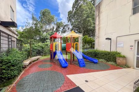 Apartamento à venda com 63m², 3 quartos e 1 vaga Apartamento à venda com 63m², 3 quartos e 1 vagaÁrea comum - Playground