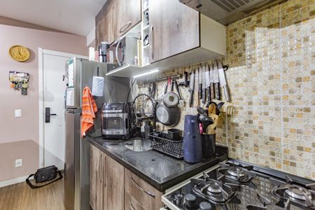 Cozinha de apartamento à venda com 3 quartos, 63m² em Jardim Celeste, São Paulo