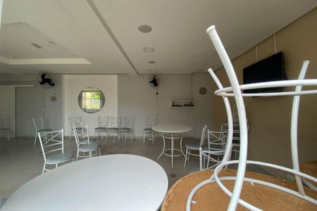 Apartamento para alugar com 58m², 2 quartos e 1 vagaÁrea comum - Salão de festas