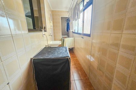 Apartamento para alugar com 250m², 3 quartos e 1 vaga Apartamento para alugar com 250m², 3 quartos e 1 vagaÁrea de serviço