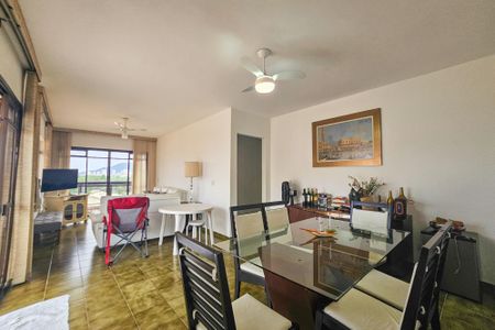 Apartamento para alugar com 250m², 3 quartos e 1 vaga Apartamento para alugar com 250m², 3 quartos e 1 vagaSala