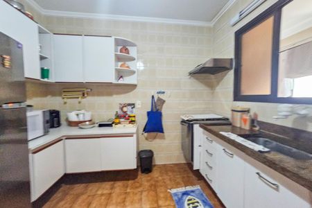 Apartamento para alugar com 250m², 3 quartos e 1 vaga Apartamento para alugar com 250m², 3 quartos e 1 vagacozinha