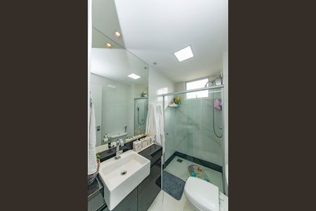 Apartamento à venda com 112m², 3 quartos e 3 vagasBanheiro Social