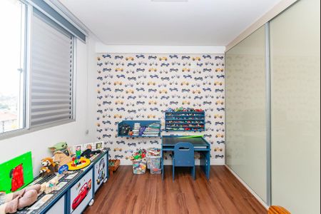 Apartamento à venda com 112m², 3 quartos e 3 vagasQuarto 3