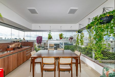 Apartamento à venda com 112m², 3 quartos e 3 vagasVaranda da Sala