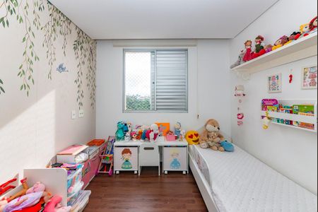 Apartamento à venda com 112m², 3 quartos e 3 vagasQuarto 2