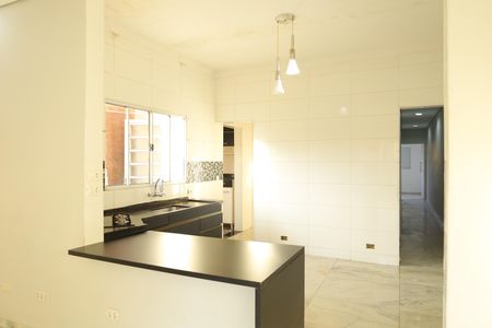 Casa para alugar com 80m², 4 quartos e 1 vagaSala