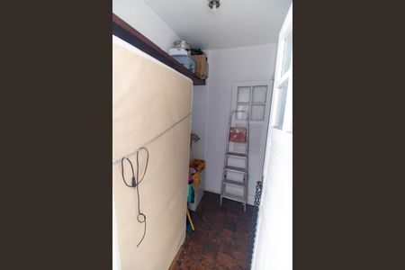 Apartamento à venda com 90m², 2 quartos e 1 vaga Apartamento à venda com 90m², 2 quartos e 1 vagaQuarto de Serviço