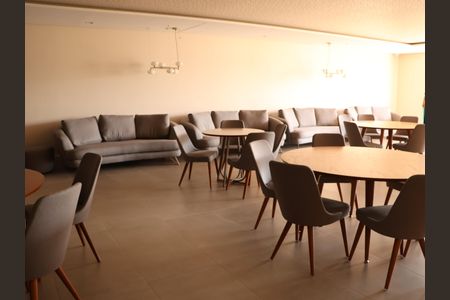 Apartamento para alugar com 61m², 2 quartos e 1 vagaÁrea comum - Salão de festas