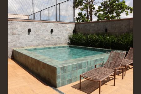 Apartamento para alugar com 61m², 2 quartos e 1 vagaÁrea comum - Piscina