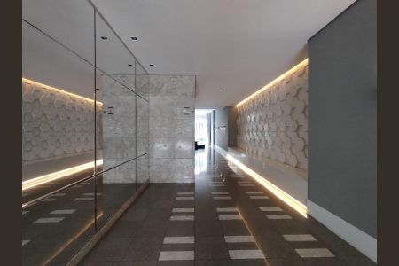 Apartamento à venda com 140m², 2 quartos e 3 vagas