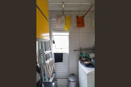 Apartamento à venda com 45m², 2 quartos e sem vaga Apartamento à venda com 45m², 2 quartos e sem vagaCozinha e Área de Serviço