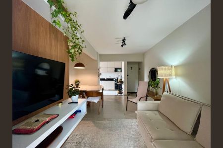 Apartamento à venda com 82m², 3 quartos e 1 vagaSala