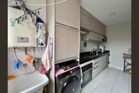 Apartamento à venda com 82m², 3 quartos e 1 vagaCozinha e Área de Serviço
