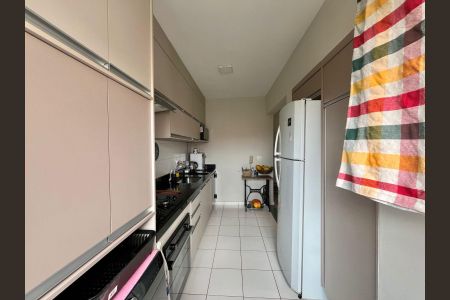 Apartamento à venda com 82m², 3 quartos e 1 vagaCozinha e Área de Serviço