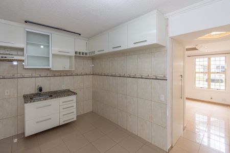 Casa de condomínio para alugar com 61m², 2 quartos e 1 vagaCozinha 