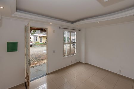Sala de Estar de casa de condomínio para alugar com 2 quartos, 61m² em Parque Villa Flores, Sumaré