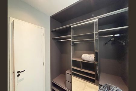 Apartamento à venda com 100m², 3 quartos e 1 vagaSuíte - closet