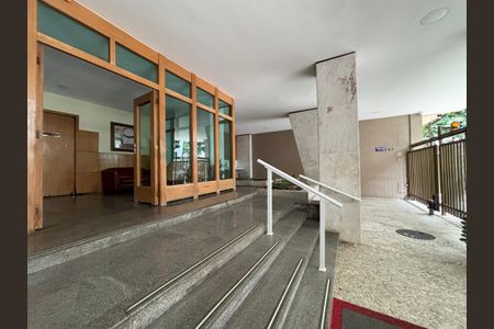 Apartamento à venda com 100m², 3 quartos e 1 vagaPortaria