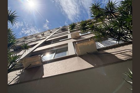 Apartamento à venda com 100m², 3 quartos e 1 vagaFachada