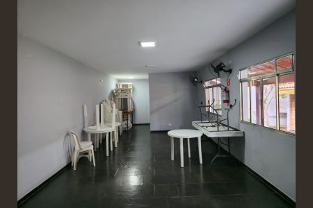 Casa à venda com 110m², 3 quartos e 2 vagasÁrea comum - Salão de festas