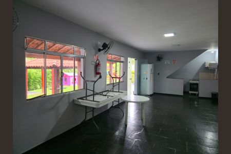 Casa à venda com 110m², 3 quartos e 2 vagasÁrea comum - Salão de festas