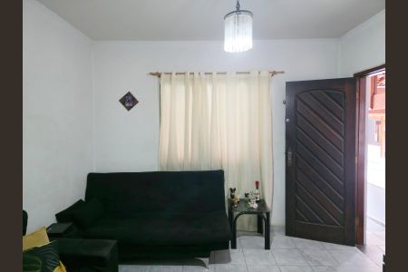 Casa à venda com 110m², 3 quartos e 2 vagasSala 