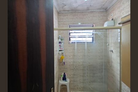 Casa à venda com 110m², 3 quartos e 2 vagasBanheiro da Suíte