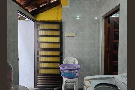 Casa à venda com 110m², 3 quartos e 2 vagasÁrea de Serviço