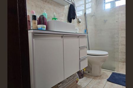 Casa à venda com 110m², 3 quartos e 2 vagasBanheiro Social