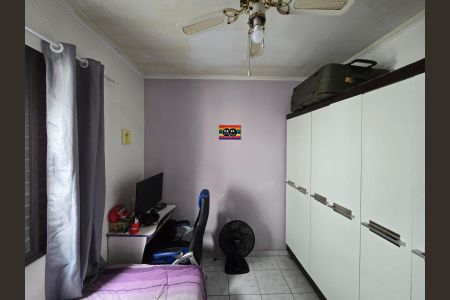 Casa à venda com 110m², 3 quartos e 2 vagasQuarto 03