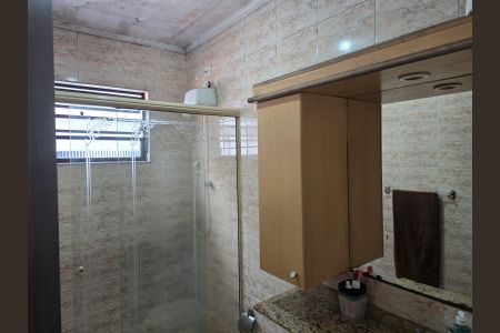 Casa à venda com 110m², 3 quartos e 2 vagasBanheiro da Suíte