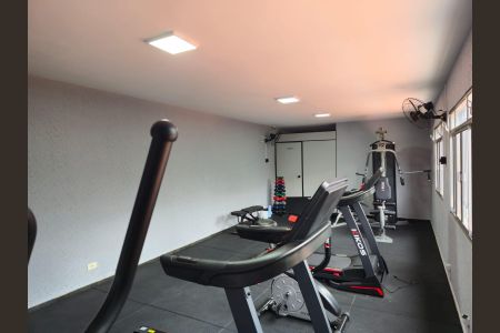 Casa à venda com 110m², 3 quartos e 2 vagasÁrea comum - Academia