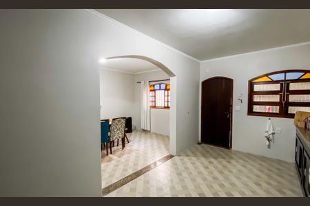 Casa à venda com 245m², 4 quartos e 3 vagas