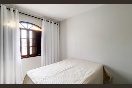 Casa à venda com 4 quartos, 245m² em Vila Buenos Aires, São Paulo