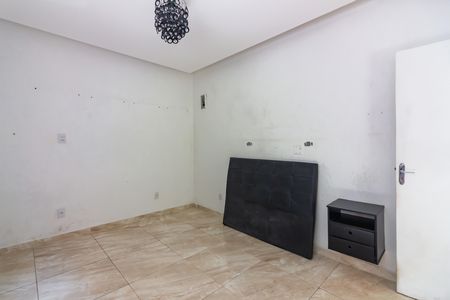 Comodo  de casa para alugar com 1 quarto, 35m² em Recanto das Rosas, Osasco