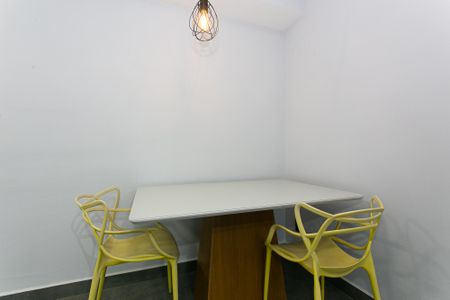 Apartamento para alugar com 45m², 1 quarto e 1 vaga Apartamento para alugar com 45m², 1 quarto e 1 vagaSala