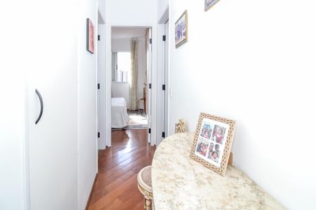 Corredor de apartamento à venda com 2 quartos, 55m² em Pompeia, São Paulo