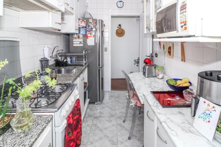 Apartamento à venda com 55m², 2 quartos e 1 vagaCozinha