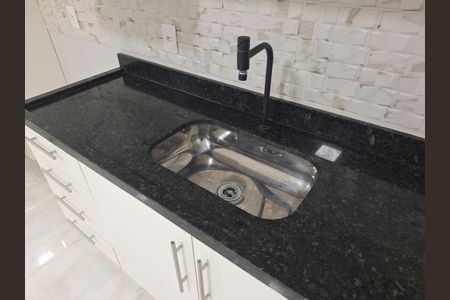 Sala/Cozinha de apartamento para alugar com 1 quarto, 31m² em Santana, São Paulo