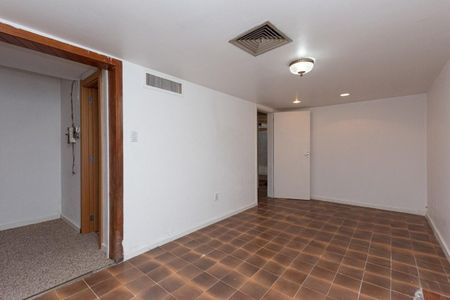 Cozinha  de casa à venda com 4 quartos, 272m² em Rio Branco, Porto Alegre